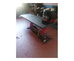 Attrezzature per officina riparazioni moto