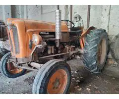 TRATTORE AGRICOLO FIAT 411R