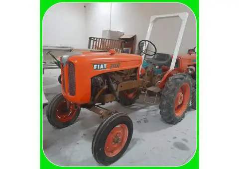 Trattore Agricolo Fiat 211 R con Arco di Protezione. - 1/10