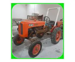 Trattore Agricolo Fiat 211 R con Arco di Protezione.