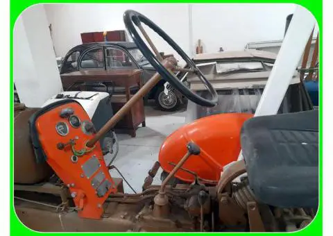 Trattore Agricolo Fiat 211 R con Arco di Protezione. - 3/10
