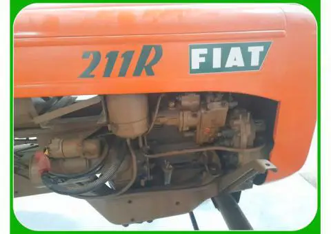 Trattore Agricolo Fiat 211 R con Arco di Protezione. - 4/10