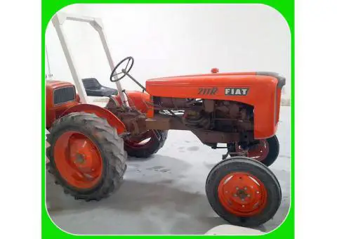 Trattore Agricolo Fiat 211 R con Arco di Protezione. - 5/10