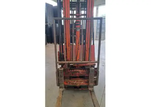 CARRELLO ELEVATORE - 1/4