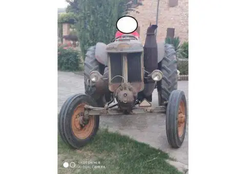 trattore testa calda - 1/3