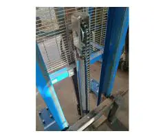 Carrello elevatore manuale