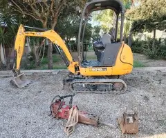 Miniescavatore JCB