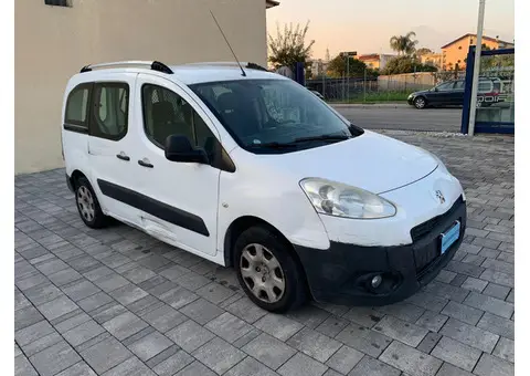 Peugeot Partner 1.6 Hdi Automatico Furgone 3 posti - 1/10