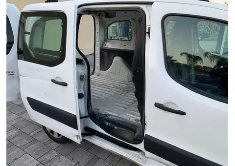 Peugeot Partner 1.6 Hdi Automatico Furgone 3 posti - 9/10