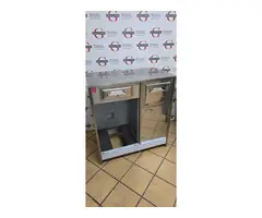ARREDO NEUTRO BAR/MACCHINA CAFFE' marca IFI usato