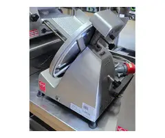 AFFETTATRICE LAMA 30 CM MARCA FAMA USATA
