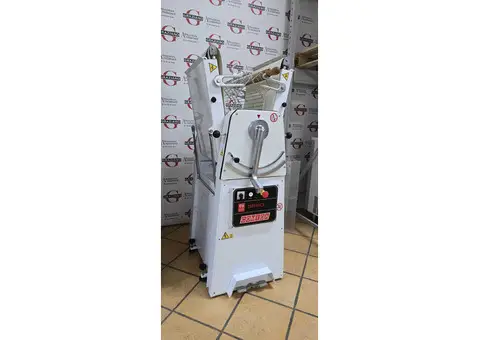 SFOGLIATRICE laminatoio COMIDA tappeti 70x50 usata - 4/10
