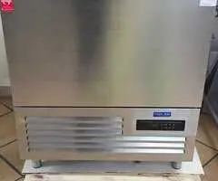 ABBATTITORE temperatura 5 TEGLIE inox usato