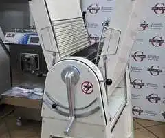 SFOGLIATRICE laminatoio 120X60 KEMPLEX usata