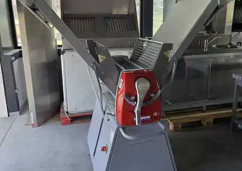 SFOGLIATRICE professionali TAPPETI NUOVI da 135x63 - 1/10