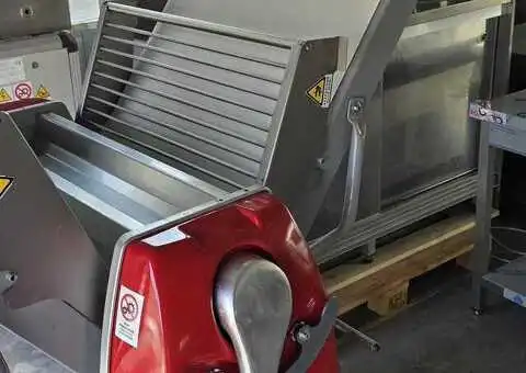 SFOGLIATRICE professionali TAPPETI NUOVI da 135x63 - 3/10