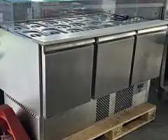SALADETTE BANCO POKE REFRIGERATO cm 140x73x110H