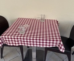 Tavoli e sedie