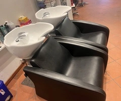 Arredamento completo salone di parrucchiere