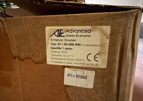 Magazzino lampade ad induzione magnetica, supporti - 7/9